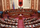 “Qëllimisht s’na keni njoftuar për takimin me ndërkombëtarët”, Vokshi akuza në Parlament, Peleshi: Po gënjeni