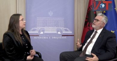 “Duhet zgjidhje për vonesat e proceseve gjyqësore”, ministri i Drejtësisë : Zgjatje e mandatit për prokurorët e SPAK? Nevojitet dialog i kujdesshëm