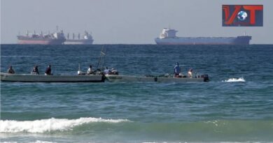 Irani hap Hormuzin, 20 anije përshkojnë pa probleme Ngushticën. Bie çmimi i naftës në Bursa