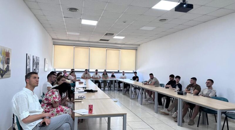 Muaji Ndërkombëtar i Ndërgjegjësimit për Auditimin e Brendshëm: AAB afron studentët me profesionin e audituesit të brendshëm