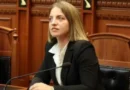 “Në kërkim” nga socialistët/ Marjana Koçeku reagon pas njoftimit të largimit nga PS dhe fikjes së telefonit