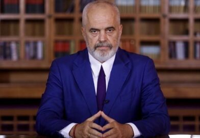 Investimet në Sazan dhe Zvërnec, Rama: Kur faktet thonë të kundërtën, poterja bëhet argument Investimet në Sazan dhe Zvërnec, Rama: Kur faktet thonë të kundërtën, poterja bëhet argument