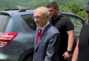 Meta takohet me familjarët pas ceremonisë mortore, niset drejt qelisë!
