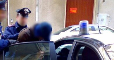 “Banka fantazmë” e mafies në Itali, nën hetim edhe rrjete shqiptare: Qarkullonte mbi 100 mln Euro në vit