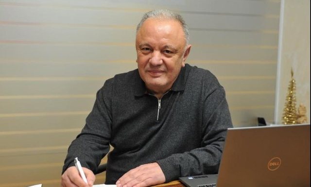 Mjekësia shqiptare në zi, shuhet neonatologu i njohur Edi Tushe Mjekësia shqiptare në zi, shuhet neonatologu i njohur Edi Tushe