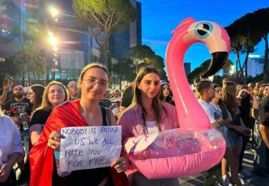 Nuk ndalet protesta qytetare në Tiranë, paralajmërohet tubim mbarëkombëtar në fundjavë