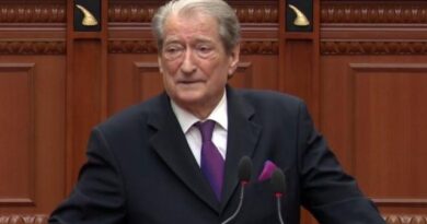 SHBA i hoqi ndalimin e udhëtimit, Berisha tregon prapaskenat: Ja si ndodhi!