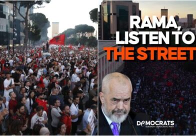 “Rama të dëgjojë me kujdes!”/ Partia Demokratike Evropiane për protestat masive në Tiranë: Sheshet sërish plot! Kryeministri të zgjedhë shtetin e së drejtës mbi pushtetin