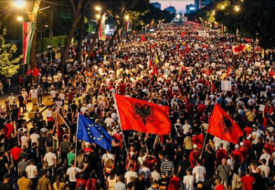 Protesta në Tiranë jehonë në mediat botërore, DW: Protesta masive kërkon dorëheqjen e Ramës