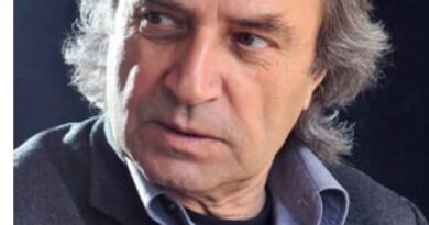 Mevlan Shanaj kritika artistëve: Heshtja për protestën  nuk është gjithmonë urtësi, shpesh bëhet bashkëfajtore