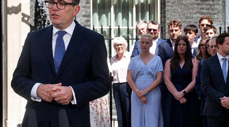 U zgjodh kryeministri i ri i MB/ Burnham planifikon heqjen e TVSH-së për energjinë elektrike nga 1 tetori, pjesë e masave për të ulur kostot për qytetarët U zgjodh kryeministri i ri i MB/ Burnham planifikon heqjen e TVSH-së për energjinë elektrike nga 1 tetori, pjesë e masave për të ulur kostot për qytetarët
