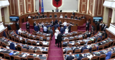 “Do shkrihen 20 bashki”: PS – PD, përplasje për reformën territoriale “Do shkrihen 20 bashki”: PS – PD, përplasje për reformën territoriale