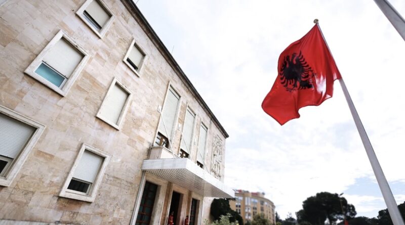 Zbardhen vendimet e Qeverisë/ Miratohen ndihmat për familjet e policëve të rënë në detyrë, Shqipëria do të dërgojë në Gaza oficerë ushtarakë