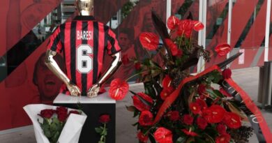 “Kapiteni legjendar”, mijëra tifozë dhe personalitete të shumtë të botës së futbollit i japin lamtumirën e fundit Franco Baresi-t