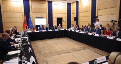 Komiteti i Stabilizim Asociimit BE-Shqipëri me deklaratë: Kërkohet forcimi i shtetit të së drejtës dhe pavarësia e SPAK! Mbrojtje lirisë se medias nga presionet politike dhe ekonomike