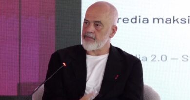 “Koha e paradoksit të suksesit”/ Taksat për kullat në qytete, Rama: Të ardhurat do shkojnë te Fondi Kombëtar i Strehimit, përfitojnë ata që nuk blejnë dot një pallat
