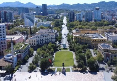 Të dielën ‘Tiranathlon’/ Ja rrugët ku do të kufizohet qarkullimi i automjeteve në kryeqytet dhe linjat urbane qe do devijojnë Të dielën ‘Tiranathlon’/ Ja rrugët ku do të kufizohet qarkullimi i automjeteve në kryeqytet dhe linjat urbane qe do devijojnë