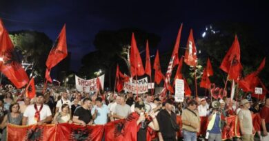 Sot protesta e 94-t kundër qeverisë! Qytetarët: Rama të ikë. Nisim demonstratat e fuqishme