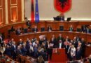 PS kërkon përjashtim të 20 deputetëve të PD-së nga Kuvendi, reagon Gazment Bardhi: Akt i rëndë agresioni politik