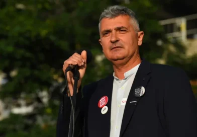 Një kardiolog në krye të Listës Studentore, kush është “kryeministri” i ri i Serbisë