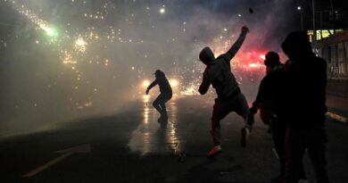 “Një paralajmërim i fuqishëm” – Nga Franca në Shqipëri a do të sjellin protestat në Europë një ndryshim të vërtetë politik?