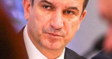 DEKLARATË PËR SHTYP E KRYEBASHKIAKUT ERION VELIAJ: