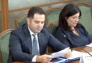 Ministri Malaj prezanton pr.buxhetin e 2027-ës në konferencën e kryetarëve: prioritet mirëqenia sociale dhe reformat për në BE. Investimet publike do të arrijnë në 2 milionë euro