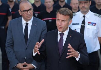 Trazirat në Francë, Macron refuzon dorëheqjen e ministrit të Brendshëm