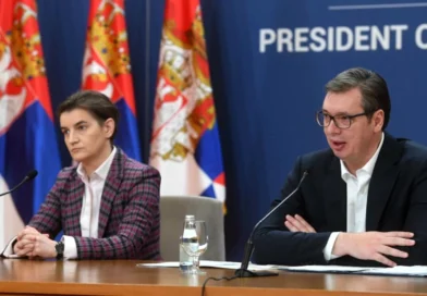 ‘Po përgatitet arrestimi i Vuçiçit’/ Brnabiç: Duan ta largojnë nga politika, ky është terror revolucionar