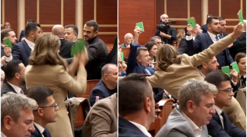 Detaje/ Sherri në Parlament, Zegjineja “shpëtoi” PS-në nga Flamur Noka, mblodhi kartonët e votimit